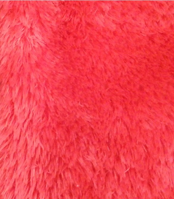COCHUNIL EM METRO PELUCIA VERMELHO